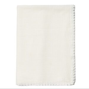 VINCE CAMUTO White Scallop Trim Scarf NWT
